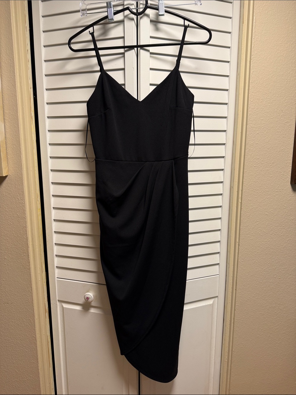miami Black Spaghetti-Strap Midi Dress